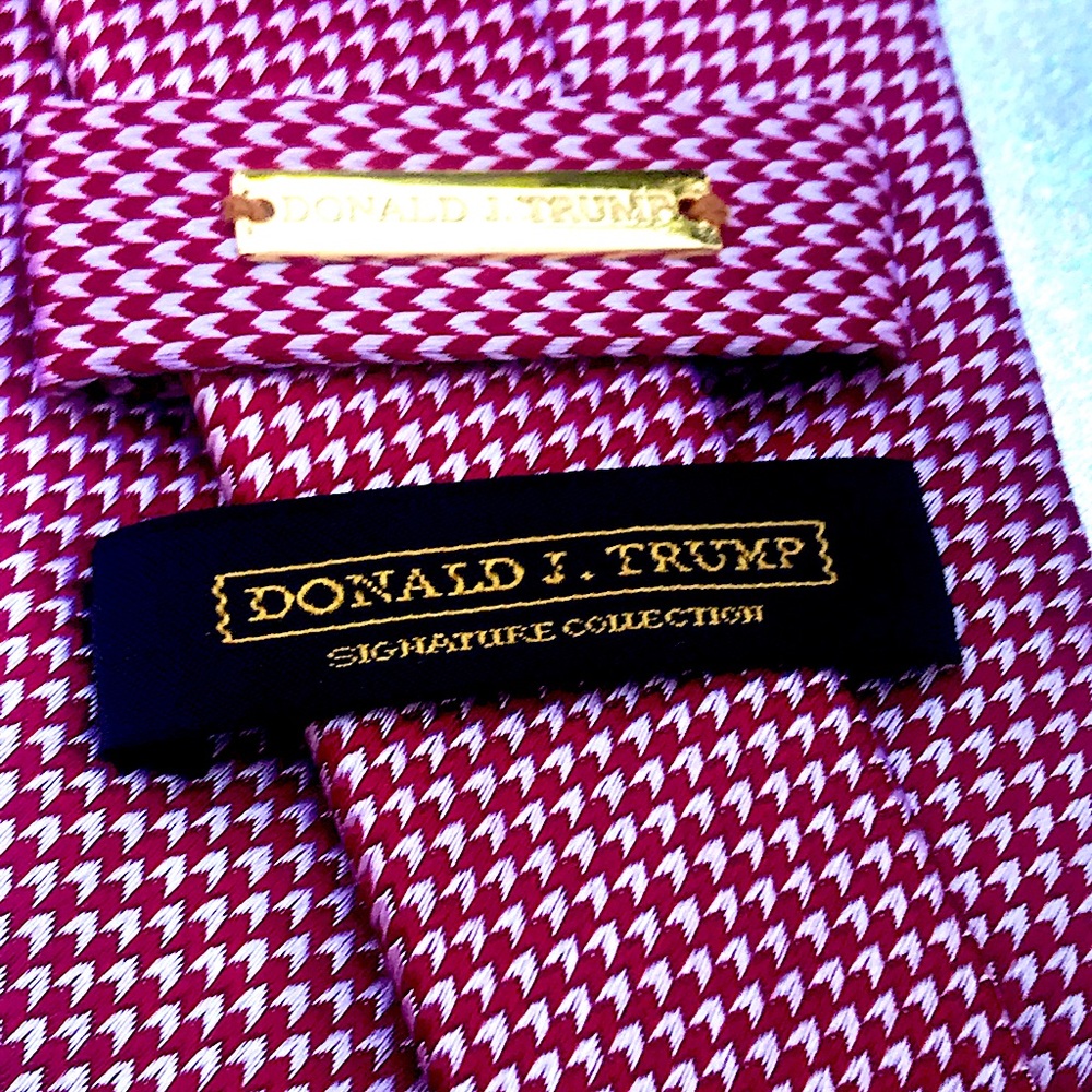 Trump neck tie